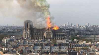 Incêndio atinge a catedral de Notre Dame em Paris