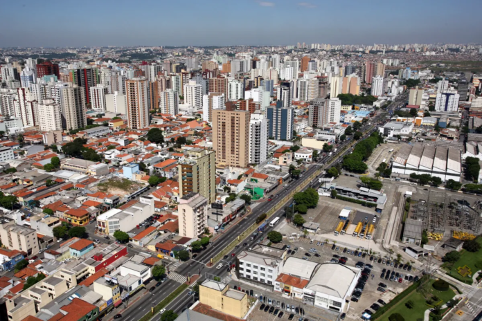 Com a proposta de fazer valer a retomada do Carnaval, a cidade de São Caetano do Sul tem na programação diversas festas para a maior festa do mundo