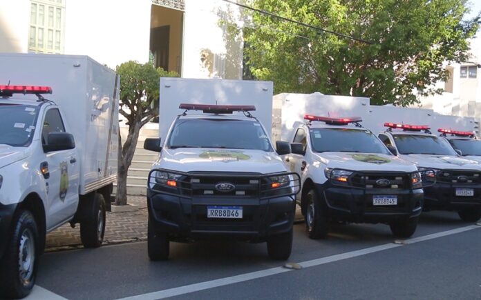 Dentro do apartamento estava uma criança no momento da abordagem policial