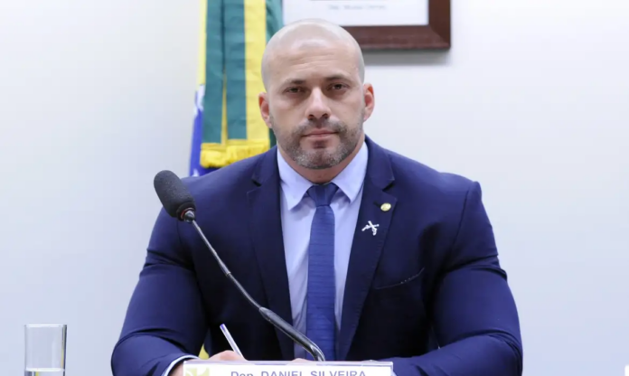 O ex-deputado Daniel Silveira está preso desde o dia 2 de fevereiro de 2023